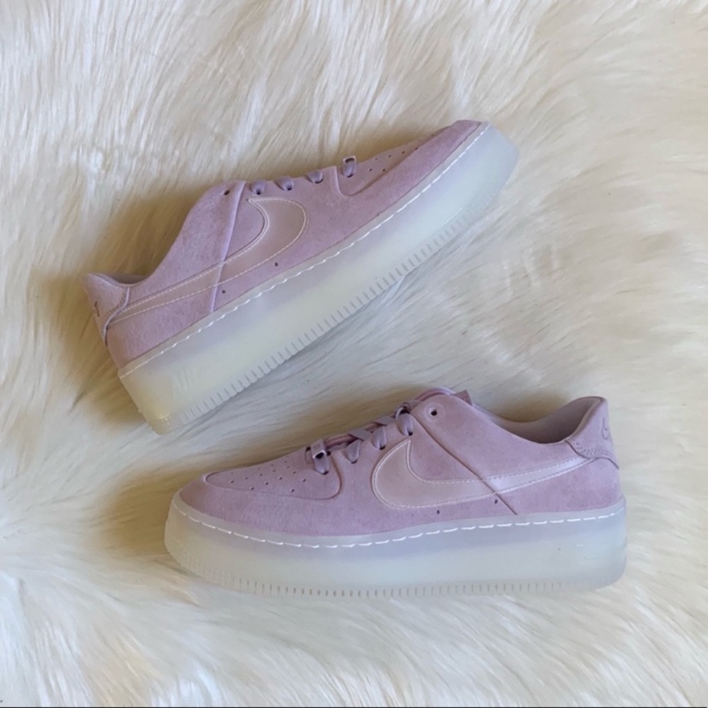 Nike Air Force 1 Sage Low LX In Violet Mist - Picture 5 of 8